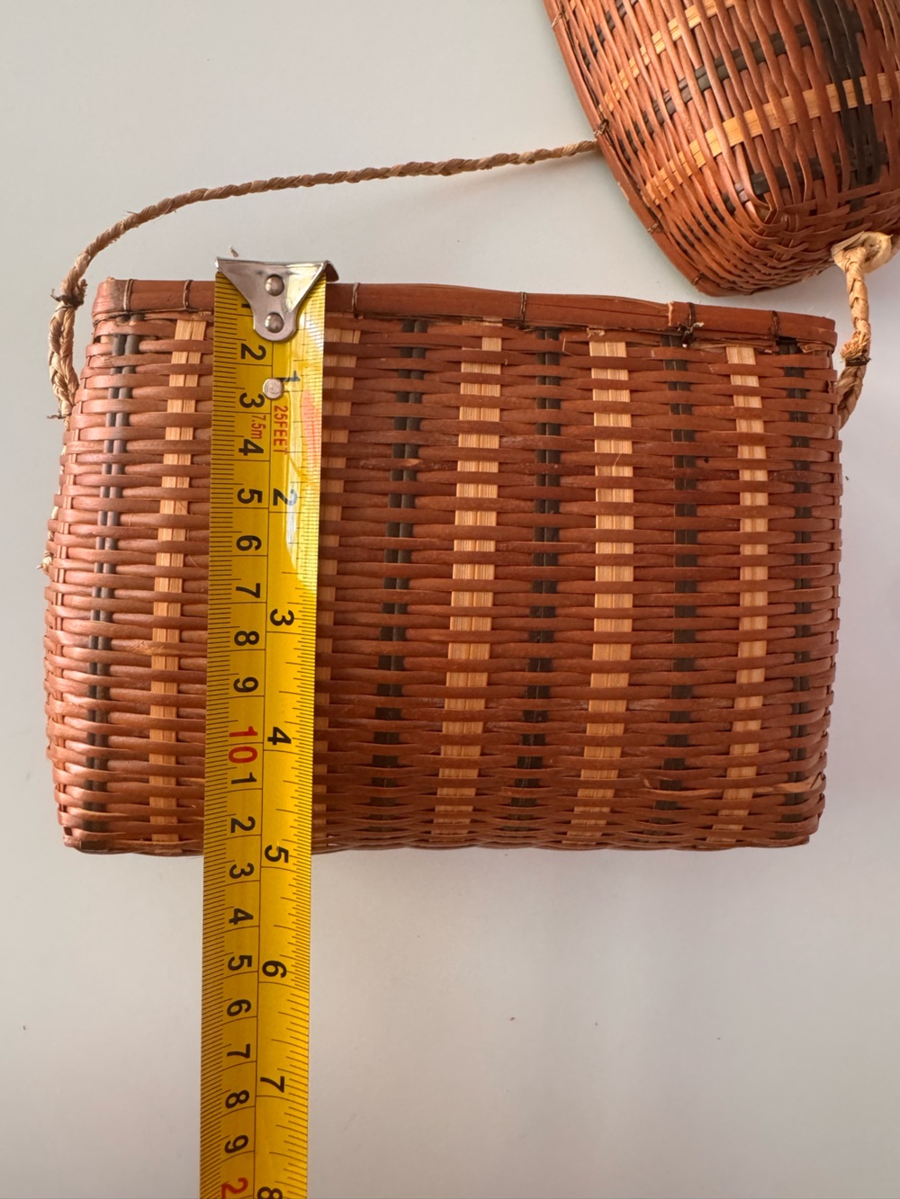 Vintage Basket Crossbody Bag in Natural Brown - Picture 5 of 6